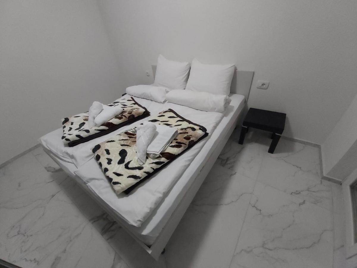 Xxl Apartments City Centar 1 비톨라 외부 사진